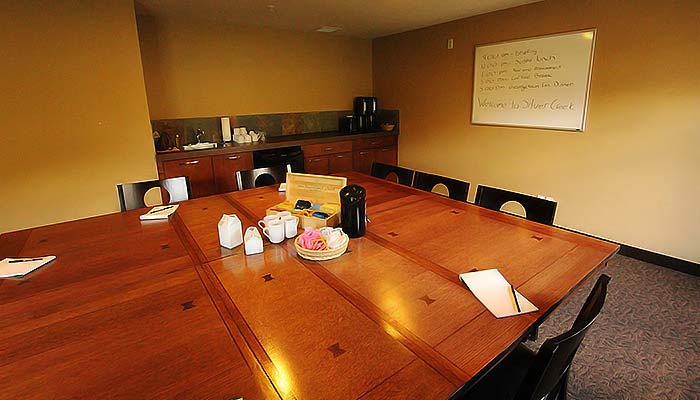 A image of the Silver Creek boardroom